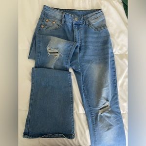 SHEIN PETITE Zipper Fly Ripped Bootcut Jeans